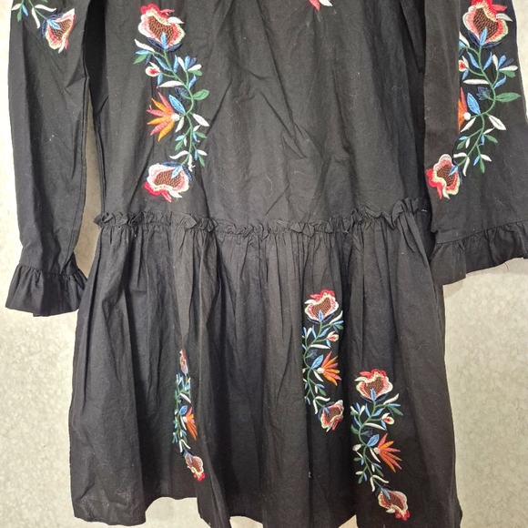 Zara Elegant Black Embroidered Long Sleeve Mini Dress..Size:XS - Picture 10 of 15